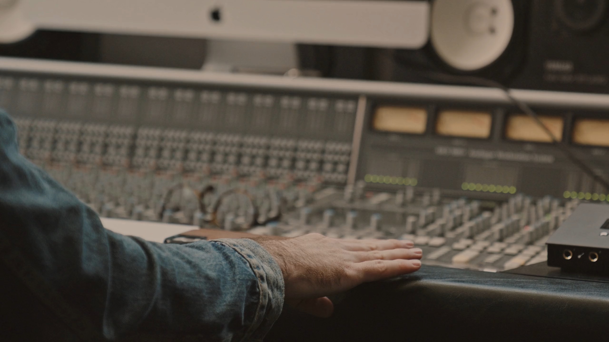 Video tag not supported